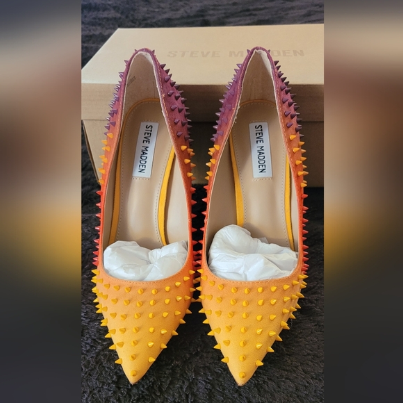 Steve Madden Shoes - Steve Madden Yellow and Purple Spiked Heels